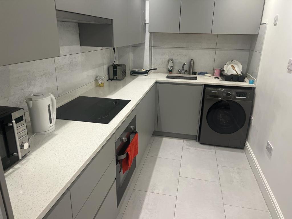 Amazing Flat 2 In Battersea London Exterior photo